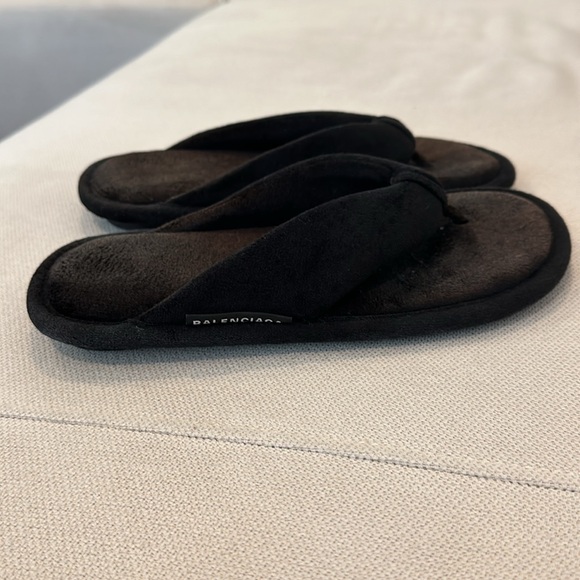 BALENCIAGA BLACK SOFT VELOUR SANDAL SLIPPER SIZE 36 - Picture 16 of 16